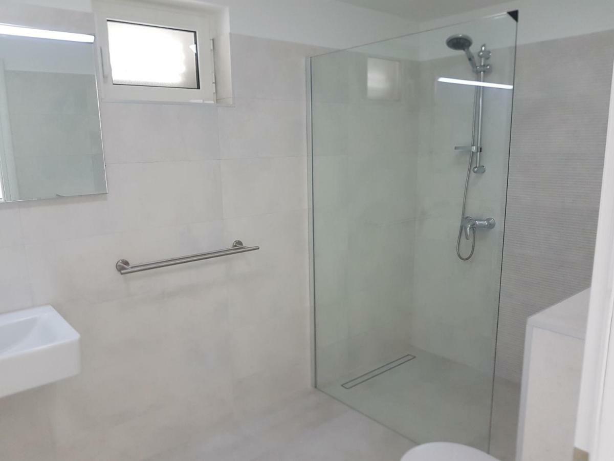 Fig Tree Apartman Povlja  Kültér fotó